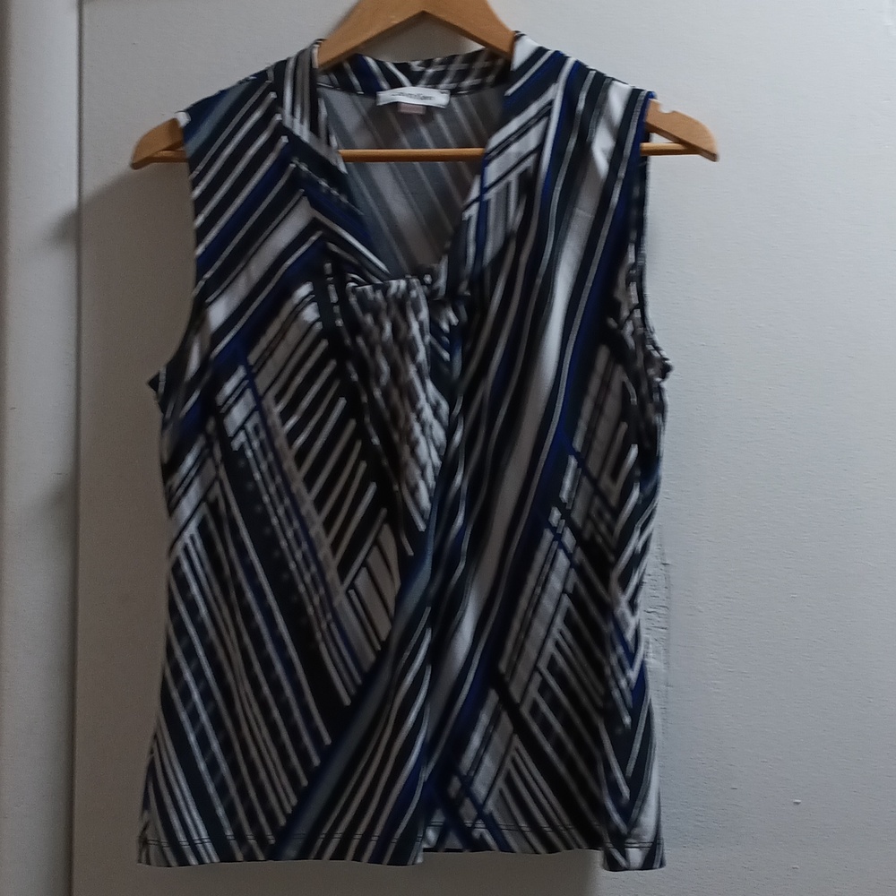 Women's blouse